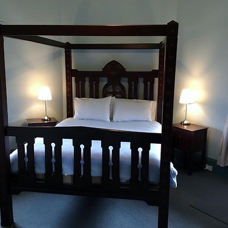 Settlers Arms Hotel Dungog Bagian luar foto