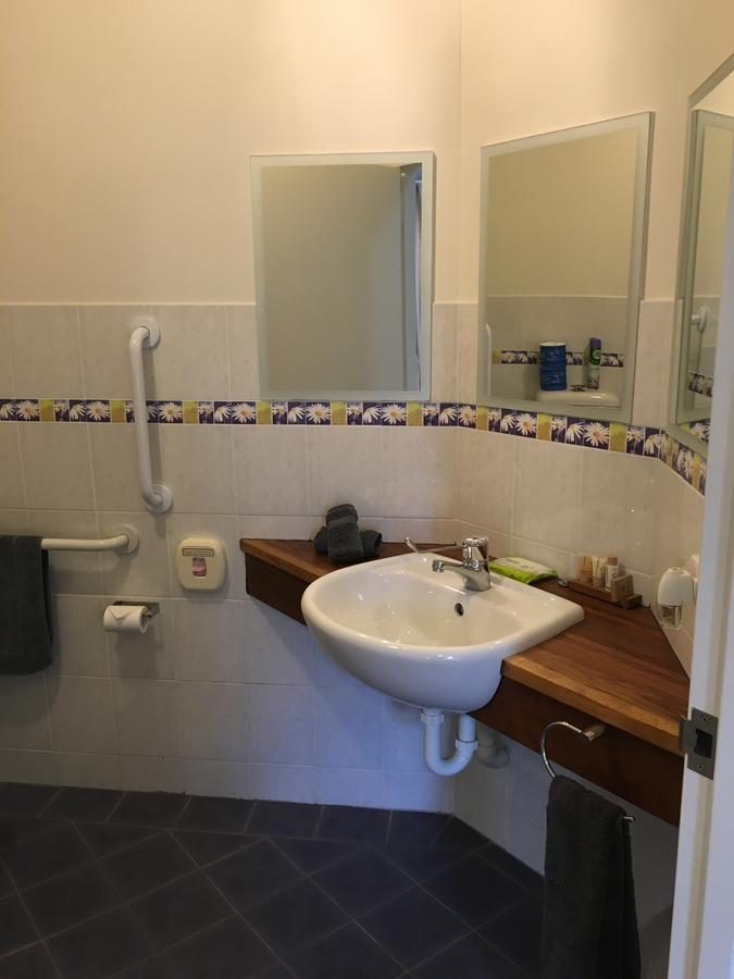 Settlers Arms Hotel Dungog Bagian luar foto